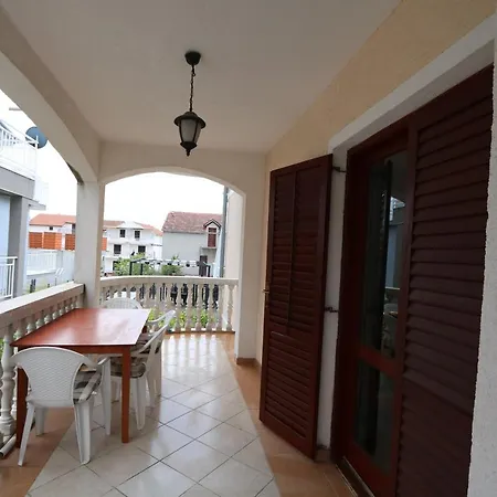 Antodo Apartment *