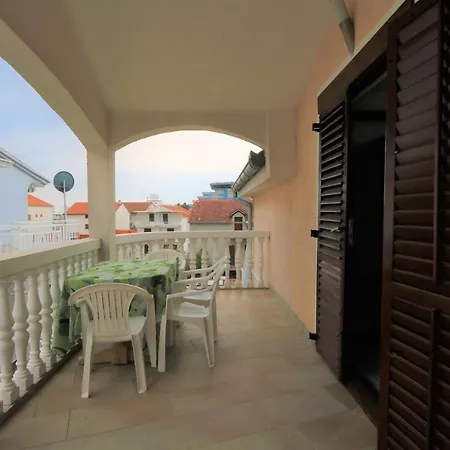 Antodo Apartment *